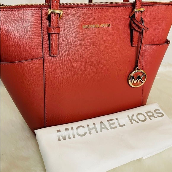 MIchael Kors Charlotte Tote Bag - Picture 4 of 9